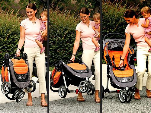 Kuljetus Baby Jogger City Mini - paras ostos faneille kävelee lasten kanssa kaupunkien viidakon!