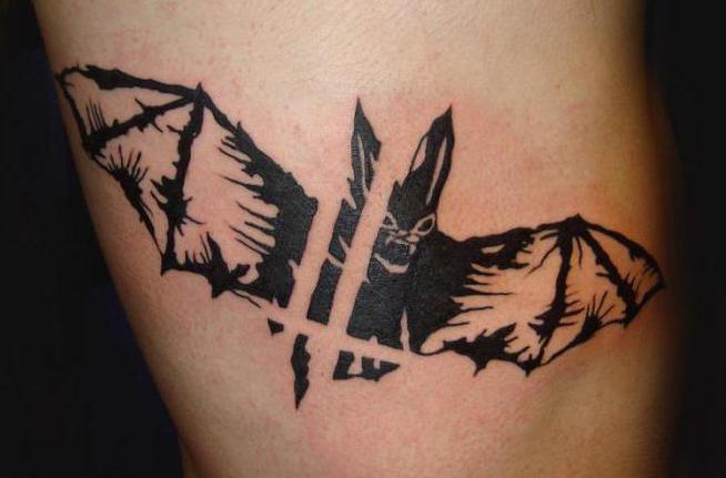 Bat - tatuointi kirkkaita yksilöitä