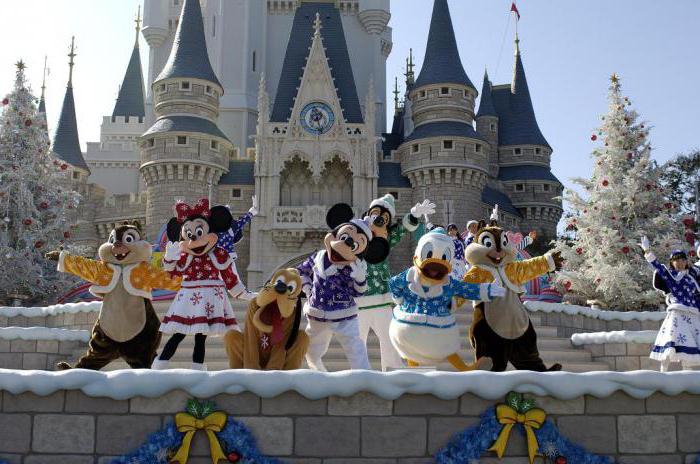 Tokiossa Disneyland (Japani): kuvaus, historia, viihdytykset ja matkailijoiden arvostelut