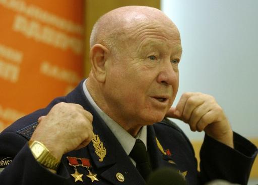 Cosmonaut Leonov - maailman cosmonauticsin sankari