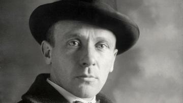 Lyhyt elämäkerta. Bulgakov Mikhail