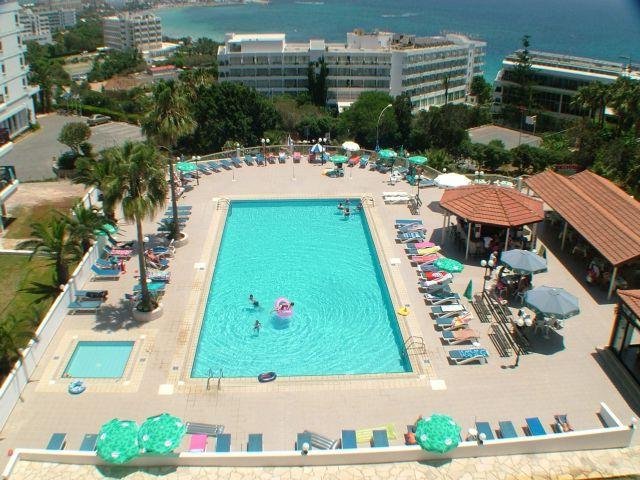 Hotelli tofinis Kypros arvostelut