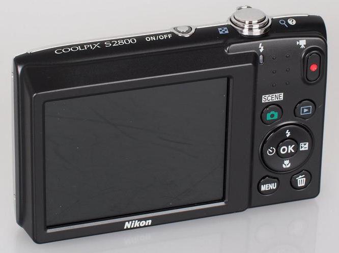 Nikon Coolpix S2800: Digitaalikameran tarkistus